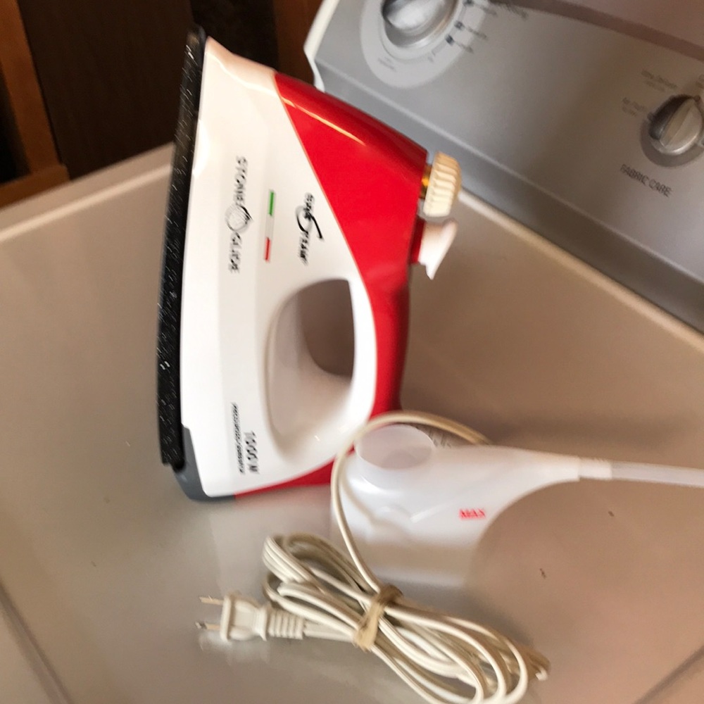 Euro steam Iron